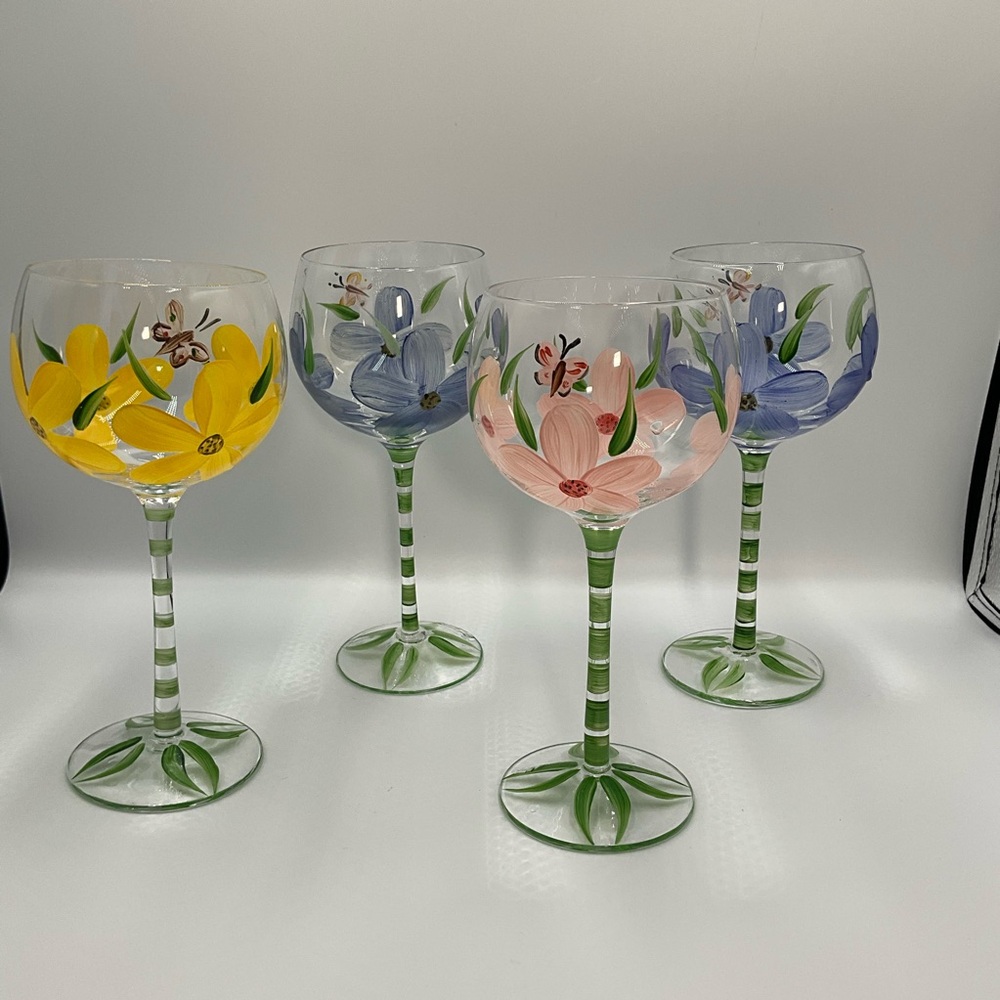 Wine Glass Set of 4 Floral Hand-Painted Wine Glasses Set